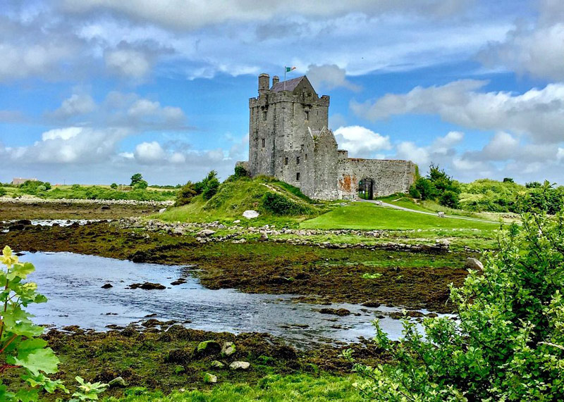 Dunquaire Castle