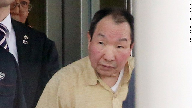 Iwao Hakamada leaves a Tokyo detention center in 2014 after 48 years on death row.