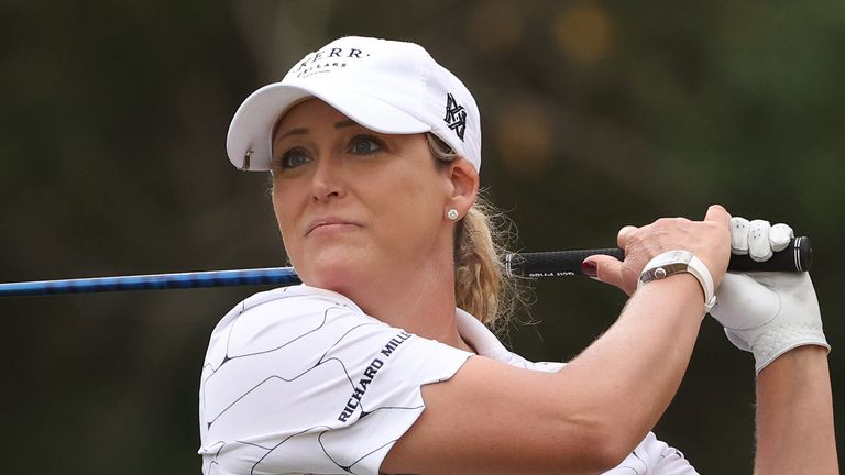 Cristie Kerr is just five off the lead despite being injured