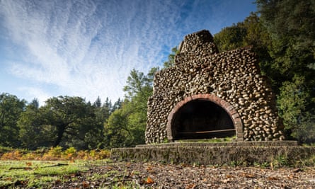 Portuguese Fireplace in The New Forest near Lyndhurst. The fireplace remains from a Portuguese camp in the First World War.