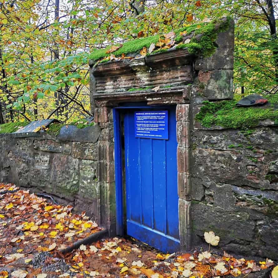 Blue Door, Edzell