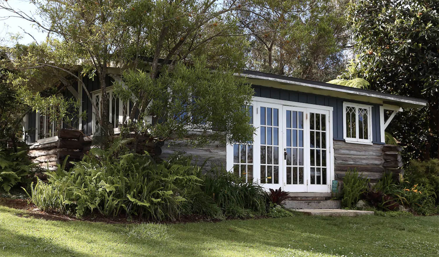 Malu Manu Kula Hawaii Maui Airbnb Cabin