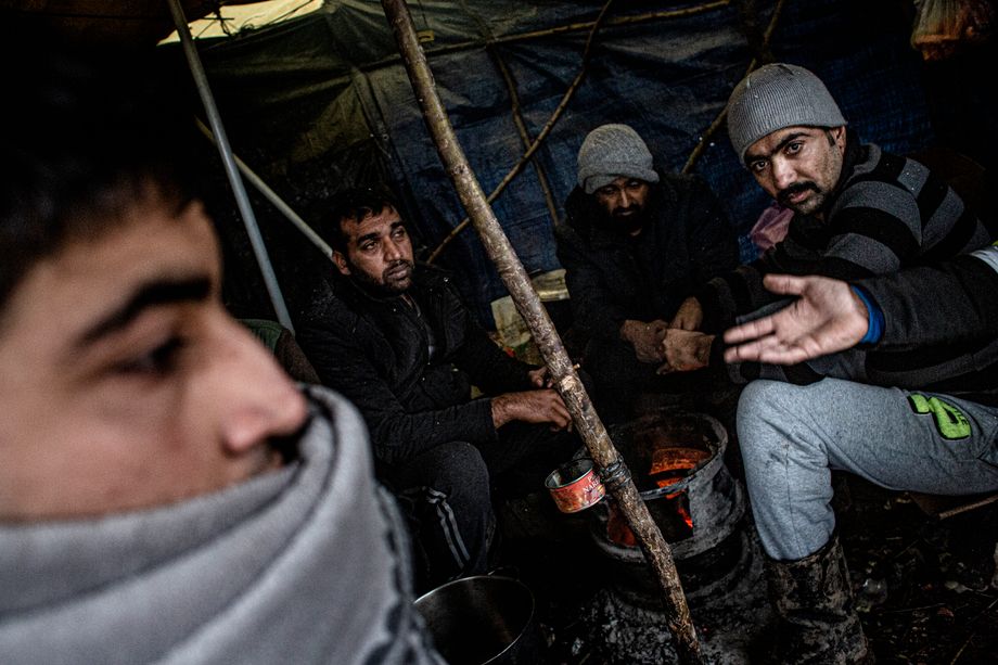 Migrants in Bosnia-Herzegovina are fighting the extreme cold.