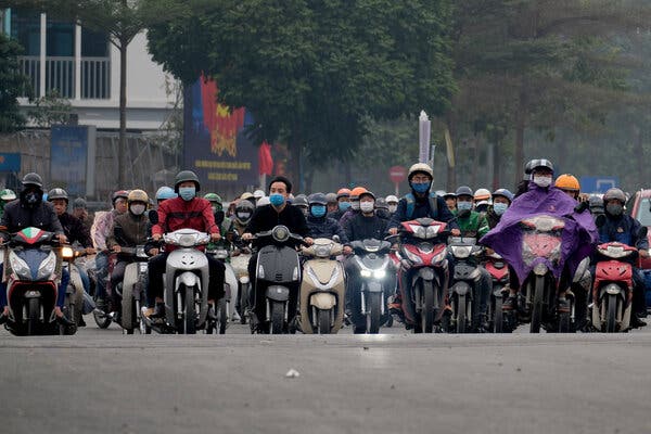 A street in Hanoi, Vietnam, on Thursday. The country reported 82 cases on Thursday, mostly in the northern province of Hai Duong.