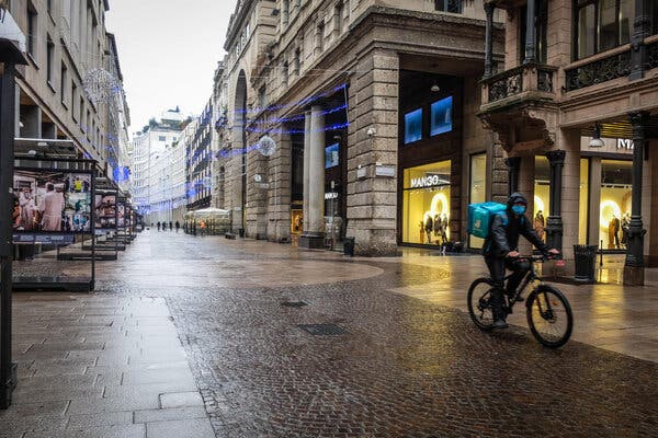 The city center in Milan during a lockdown in December. The eurozone economy fell in the October-December period, reflecting an economic malaise as European leaders struggle to vaccinate their citizens.