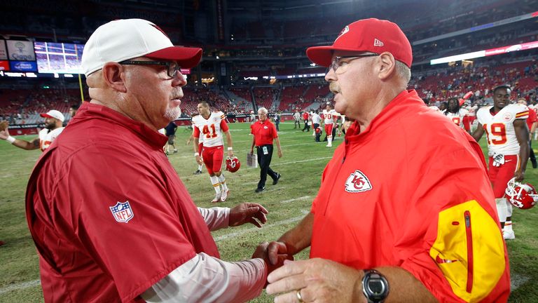 Bruce Arians (L) is appearing in his first-ever Super Bowl as a head coach at the age of 68, up against Andy Reid (R)