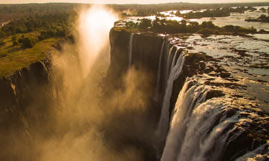 Victoria Falls is a location in Murder on the Safari Star.