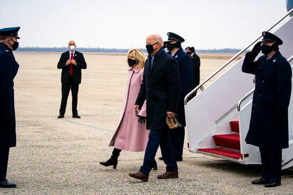 President Biden and the first lady, Jill Biden, arriving at Joint Base Andrews in Maryland on Monday.