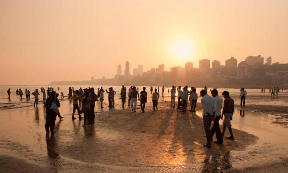 Sunset on Chowpatty Beach on Marine Drive, Mumbai