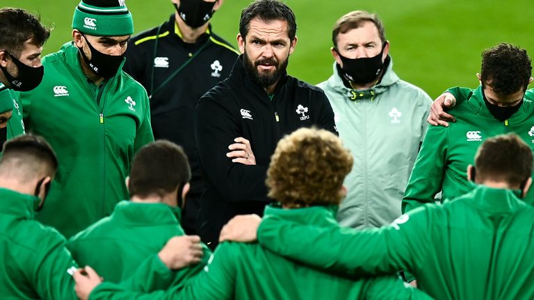 Andy Farrell hopes his Ireland players will show their teeth in attack against Italy 