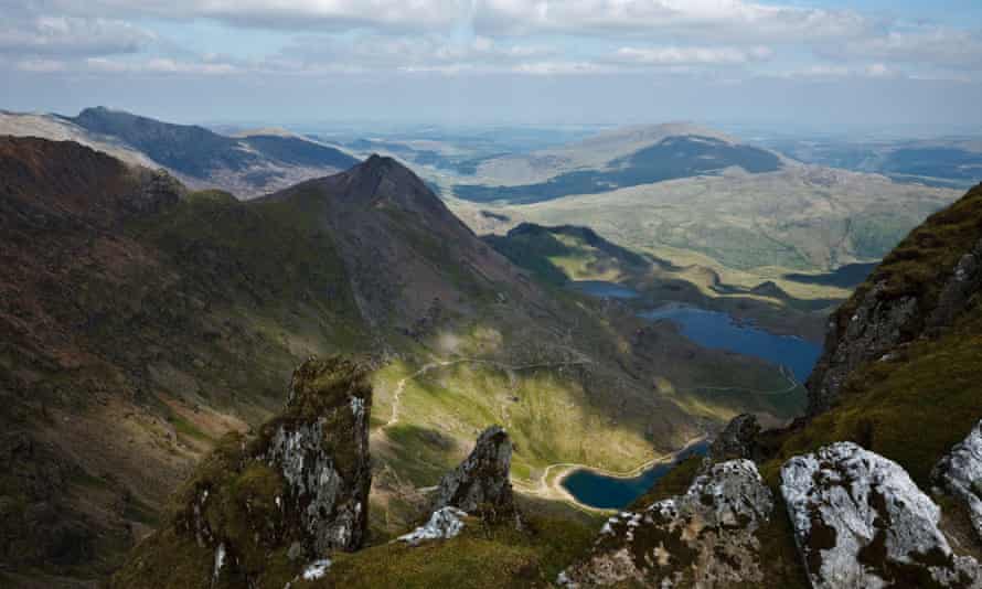 View to Crib Goch and the Pyg Track with Llyn Glaslyn and Llyn Llydaw from Snowdon summit, Gwynedd, Wales.