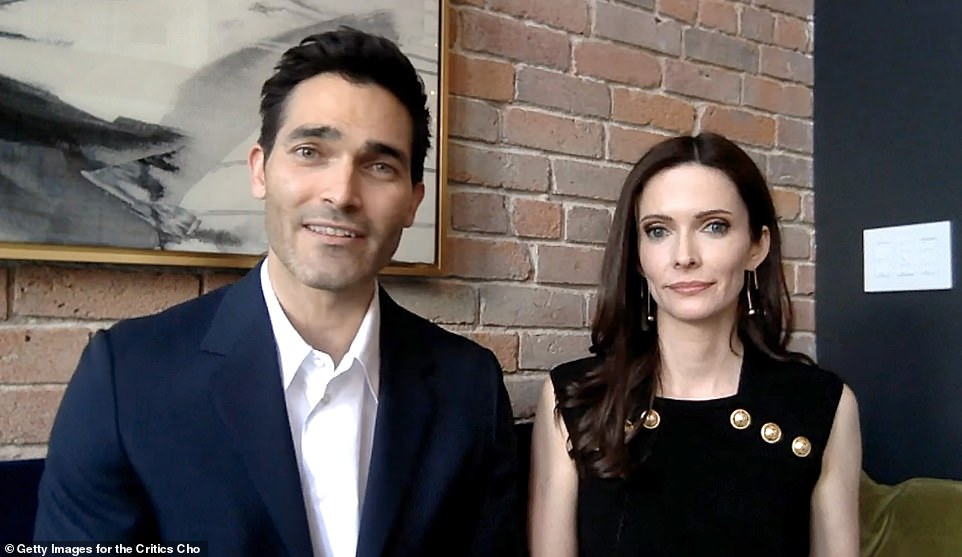 Tyler and Elizabeth: Superman and Lois stars Tyler Hoechlin and Elizabeth Tulloch presented the award for Best Supporting Actor in a Comedy Series, which was won by Daniel Levy for Schitt's Creek