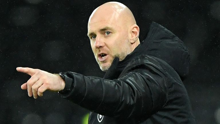 Robert Page, Coach of Wales gives instructions to his side during the international friendly match between Wales and the USA at Liberty Stadium on November 12, 2020 in Swansea, Wales. Sporting stadiums around the UK remain under strict restrictions due to the Coronavirus Pandemic as Government social distancing laws prohibit fans inside venues resulting in games being played behind closed doors. (Photo by Stu Forster/Getty Images)