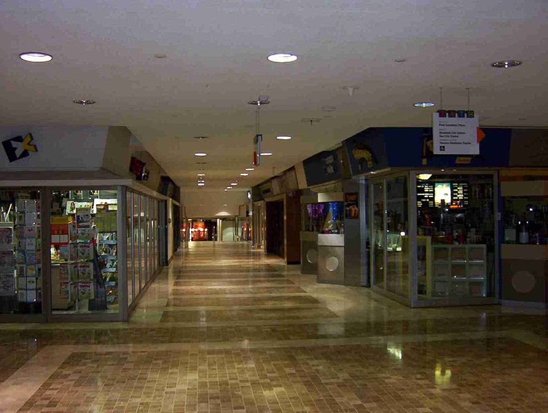 path underground in toronto