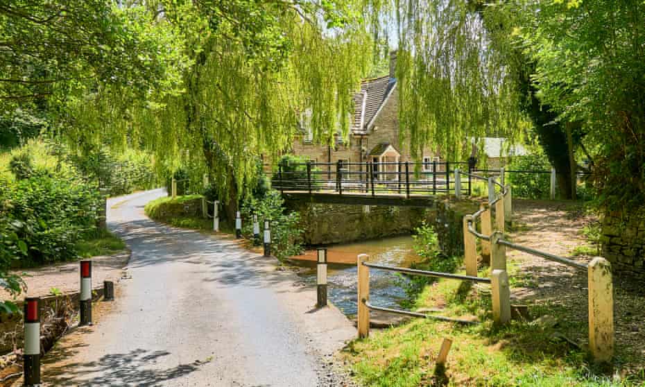 The Bridge, a 16th-century riverside inn.