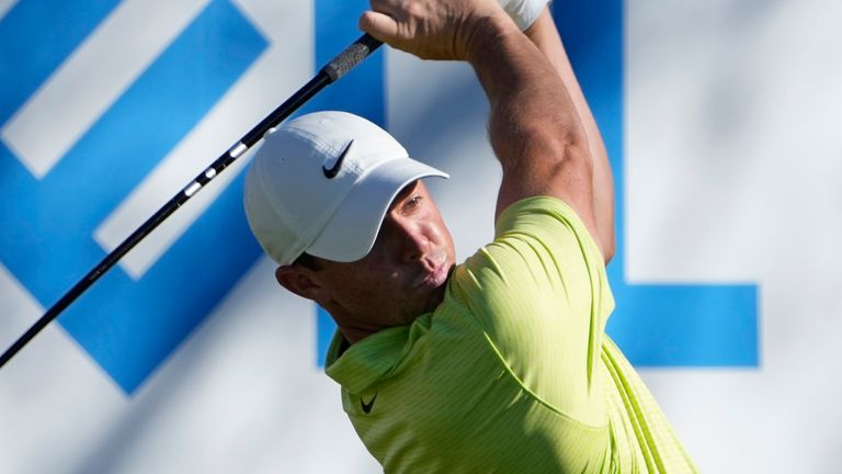 Rory McIlroy stayed in the World Match Play tournament with victory over Lanto Griffin