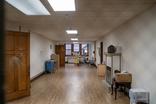 The occupancy rate in nursing homes in the fourth quarter of 2020 was down 11 percentage points from the first quarter, but there are hurdles to staying out of facilities.