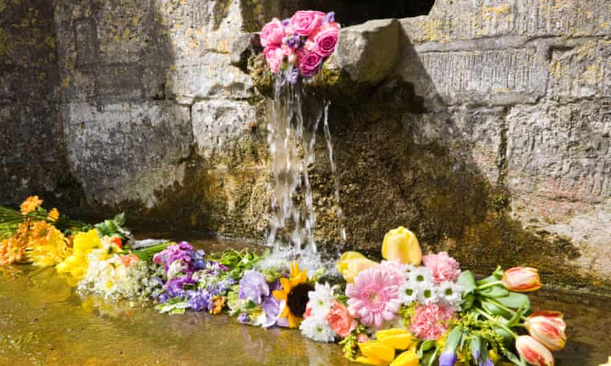 One of the seven wells in the Cotswold village of Bisley decorated for the Ascension Day ceremony of blessing the wells. Image shot 2008. Exact date unknown.B5JCFK One of the seven wells in the Cotswold village of Bisley decorated for the Ascension Day ceremony of blessing the wells. Image shot 2008. Exact date unknown.