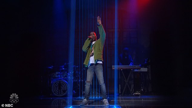 Rap icon: Next up was Kid Cudi's performance of his song Tequila Shots, from his album Man On The Moon III: The Chosen