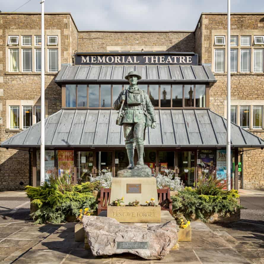 Memorial Theatre and war memorial in Christchurch Street, Frome, Somerset.