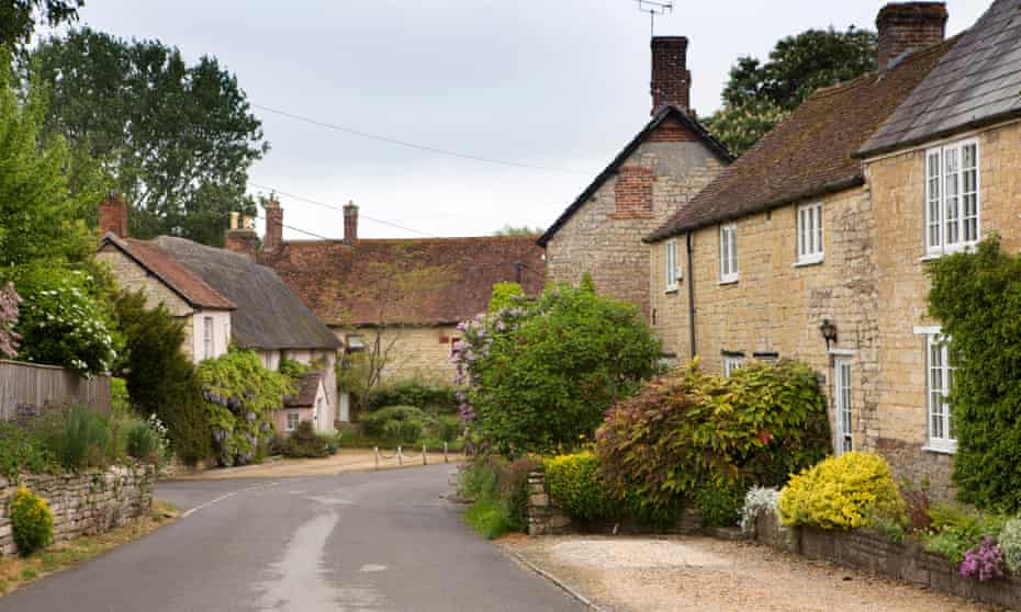 Street in the village of Marnhull