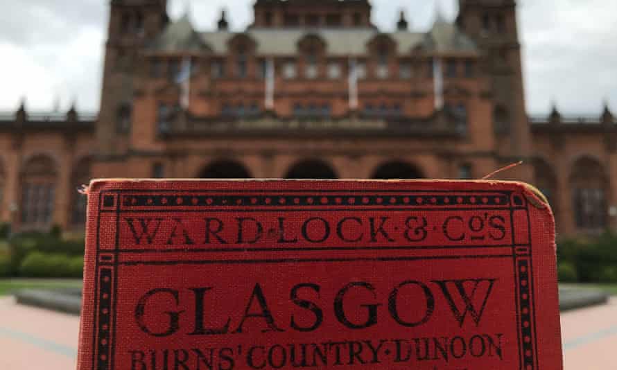 Ward Lock &amp; Co guide outside Kelvingrove Art Gallery