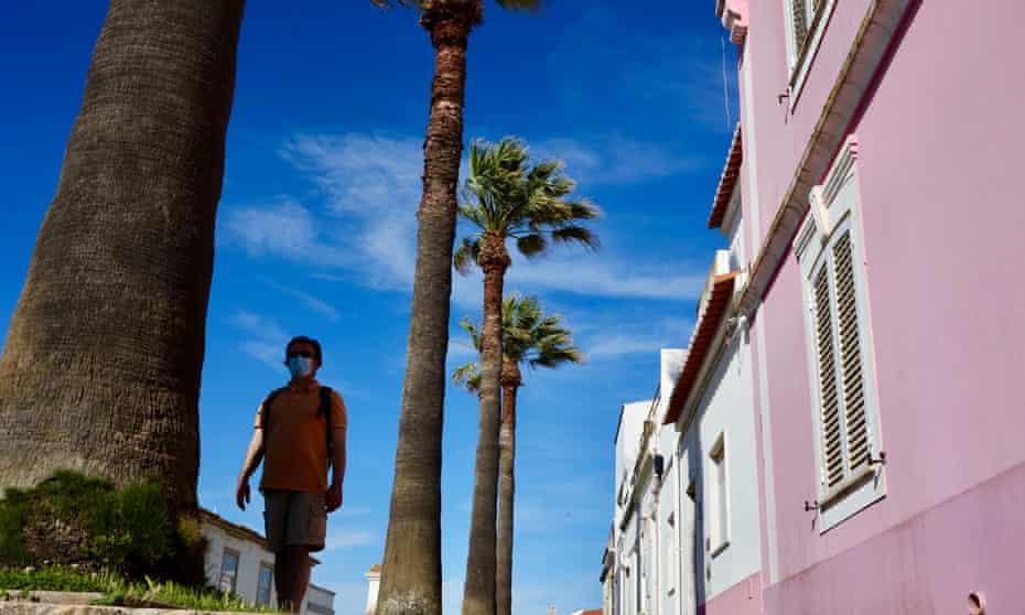 Strolling down the quiet streets of Lagos.