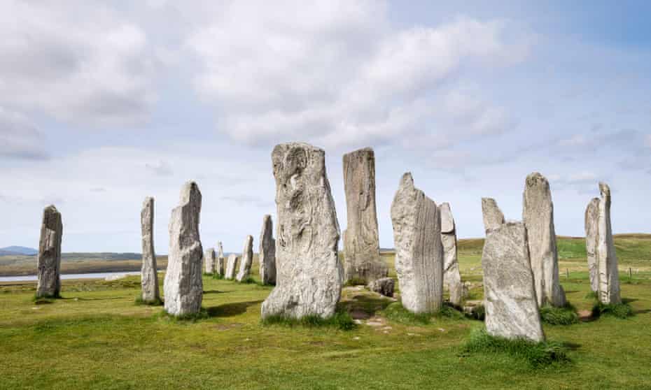 Callanish Stone Circle Neolithic standing stones from 4500 BC Calanais Isle of Lewis Outer Hebrides Western Isles Scotland UKE546RN Callanish Stone Circle Neolithic standing stones from 4500 BC Calanais Isle of Lewis Outer Hebrides Western Isles Scotland UK