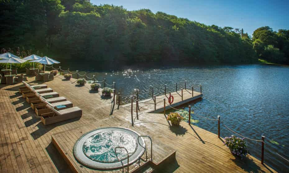 A hot tub with a view at Wynyard Hall.