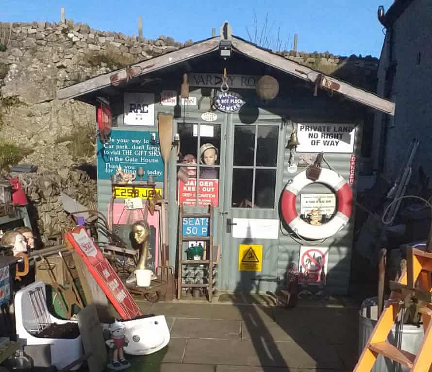 Shed near Uppertown, Peak District, UK.