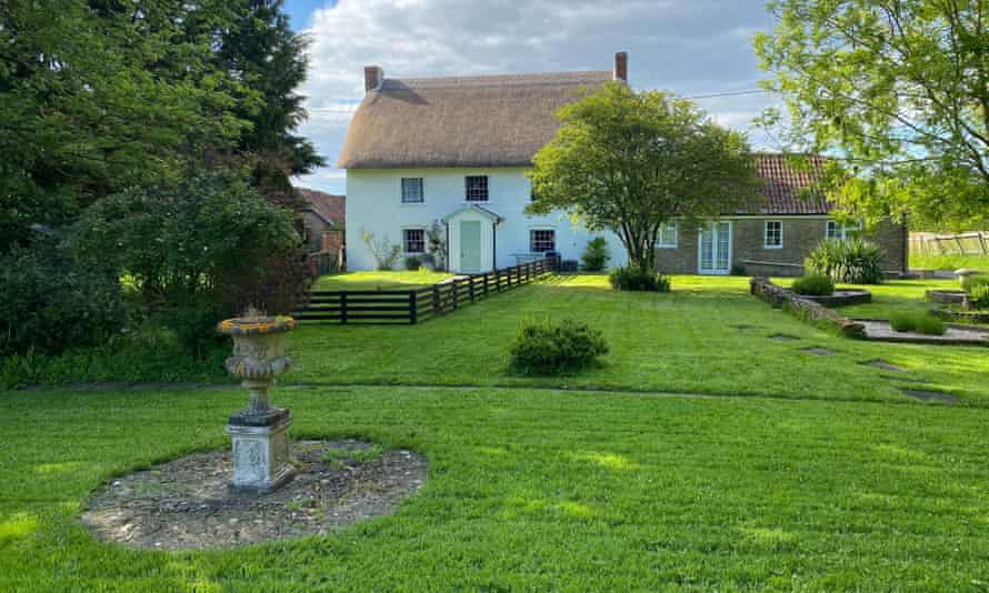 The new ReEmerge Retreat at Middle Piccadilly, a longstanding rural haven near Sherborne