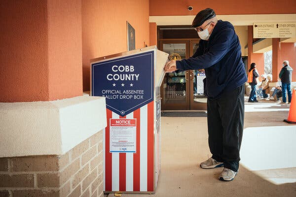 An early voter in Marietta, Ga., last year. While Georgia and Colorado have similar early-voting periods, their voting laws aren’t comparable over all.