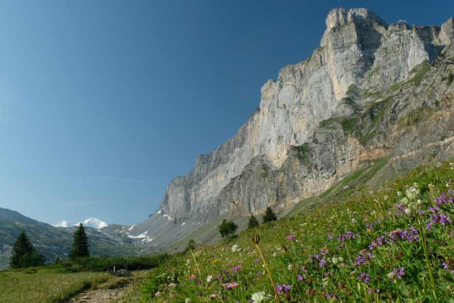 En route to Lac d’Anterne, Haut-Giffre, Haute-Savoie, French Alps.