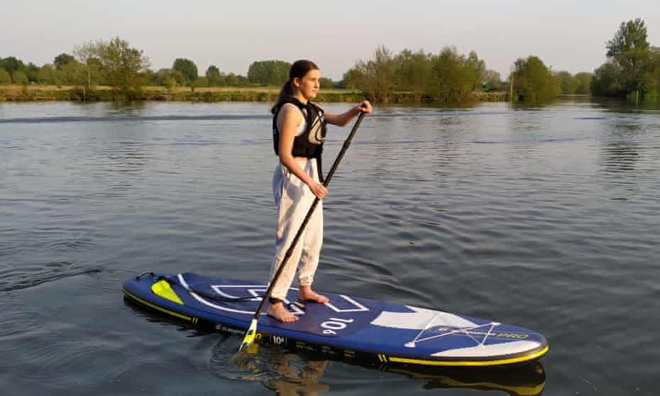 Paddleboard River Thames, Berkshire