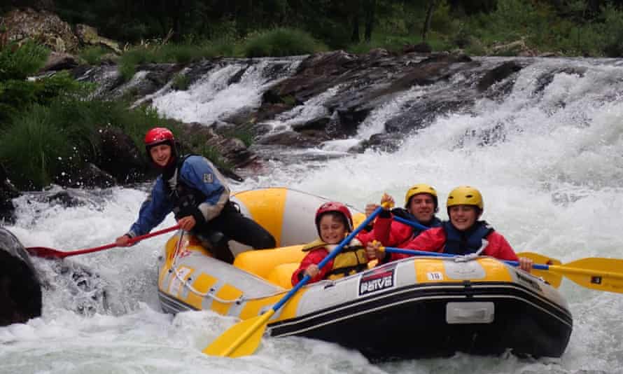 Oliver Balch and his sons rafting on the Paiva River