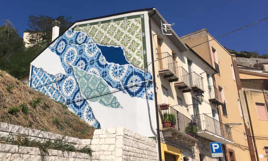 Street art in Civitacampomarano