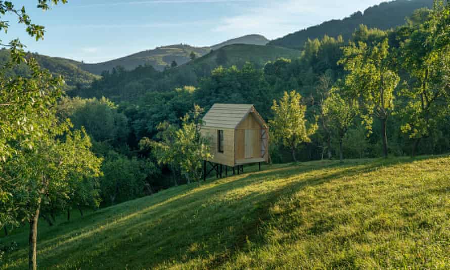 MuMA hut built during lockdown by We Wilder is completely sustainable.