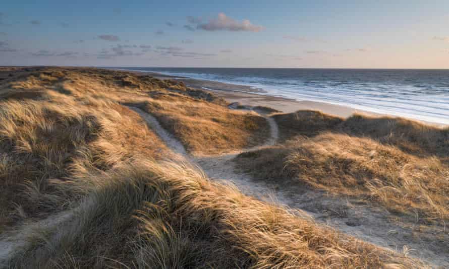 A fine morning in winter morning at Winterton-on-Sea.