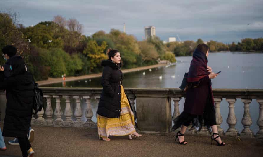 A walk through London for the Travel section. Hyde Park Bridge over the Serpentine