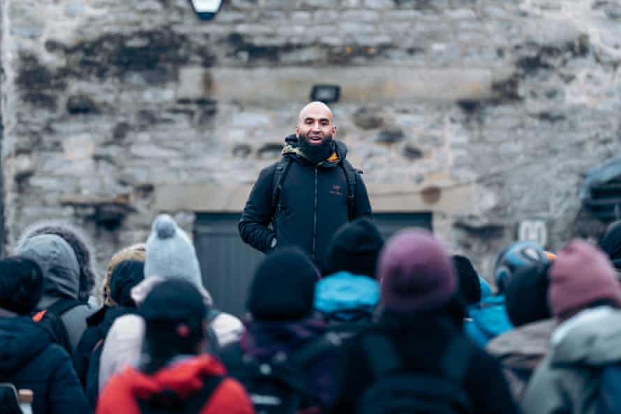 Haroon Mota talking to the Muslin Hiking Group on their Christmas day walk